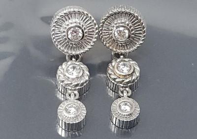 Vintage Judith Ripka Sterling Silver White Crystal Dangle Drop Pierced Earrings