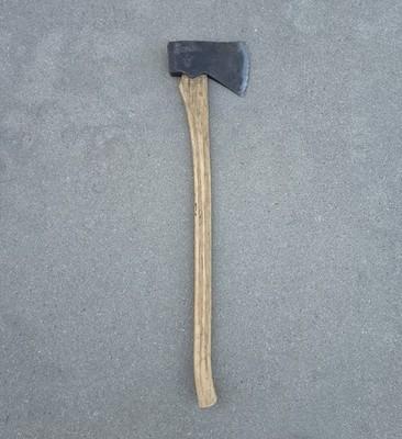 Vintage Mann Edge And Tool Stamped 3 1/2 Jersey Pattern Axe Head.