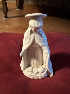 Vintage White Porcelain Blessed Mother W/Baby Jesus In Manger Japan
