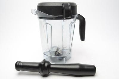 Vitamix 64 oz Blender Pitcher Container Lid Tamper VM0197 Cracked Center Lid