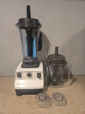 Vitamix Professional Series 5200 Blender with 64 oz & 32 Oz Container VERY NICE