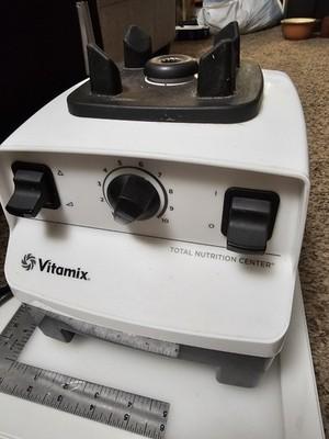 Vitamix VM0103 5200 Variable Speed Blender.Only Base.Read.Tested.