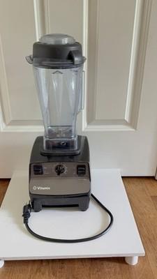 Vitamix VM0103 64 oz Electric Blender, Variable Speed 10-Speed Silver/Black