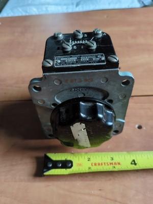 Vtg. Superior Electric Powerstat Variable Autotransformer Type 21 140v amps 3.75