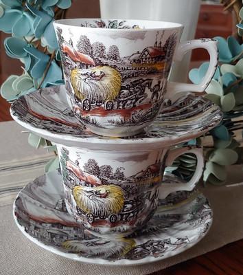 VTG "Yorkshire" Staffordshire England Ironstone 2 Saucers & 2 Tea Cups Sets