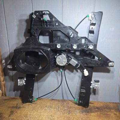 Window Regulator With Motor Front Right 2008-2017 Ford Expedition 748-598