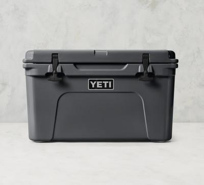 YETI Tundra 45 Cooler. Charcoal - US Ware. NEW 100%