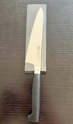 ZWILLING Henckels Pro 7” Chef Knife – New with original cover